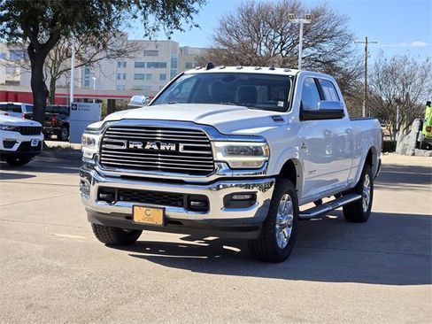 Used 2022 RAM 3500 Laramie image 3