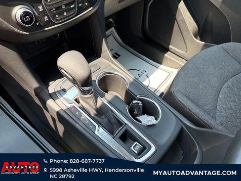 Used 2024 Chevrolet Equinox LT AWD/4WD image 21