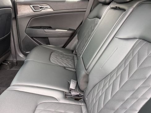 Certified 2023 Kia Sportage X-Line w/ X-Line Premium Package AWD/4WD image 18