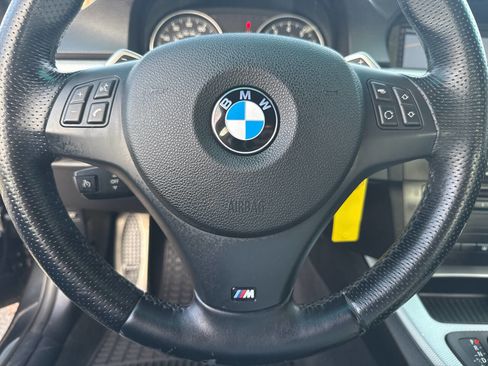 Used 2011 BMW 335i xDrive Sedan w/ M Sport Pkg image 25