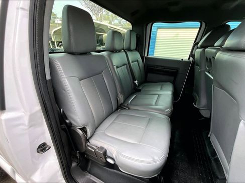 Used 2012 Ford F250 XL w/ PWR Equipment Group image 19