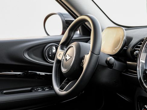 Used 2024 MINI Cooper Clubman S image 13