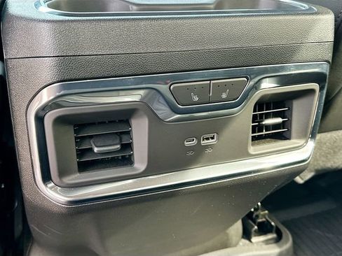 Used 2025 Chevrolet Silverado 1500 LTZ AWD/4WD image 26