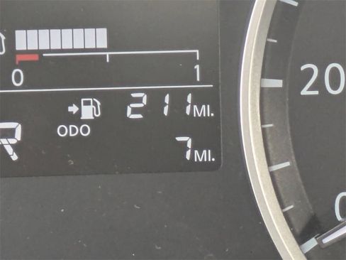New 2025 Nissan Versa S w/ Trunk Package image 28