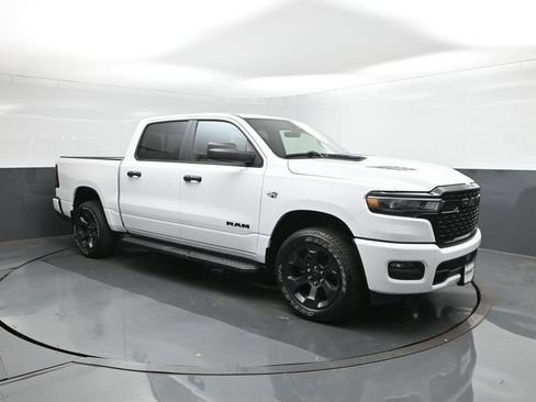 New 2026 RAM 1500 Express AWD/4WD image 26