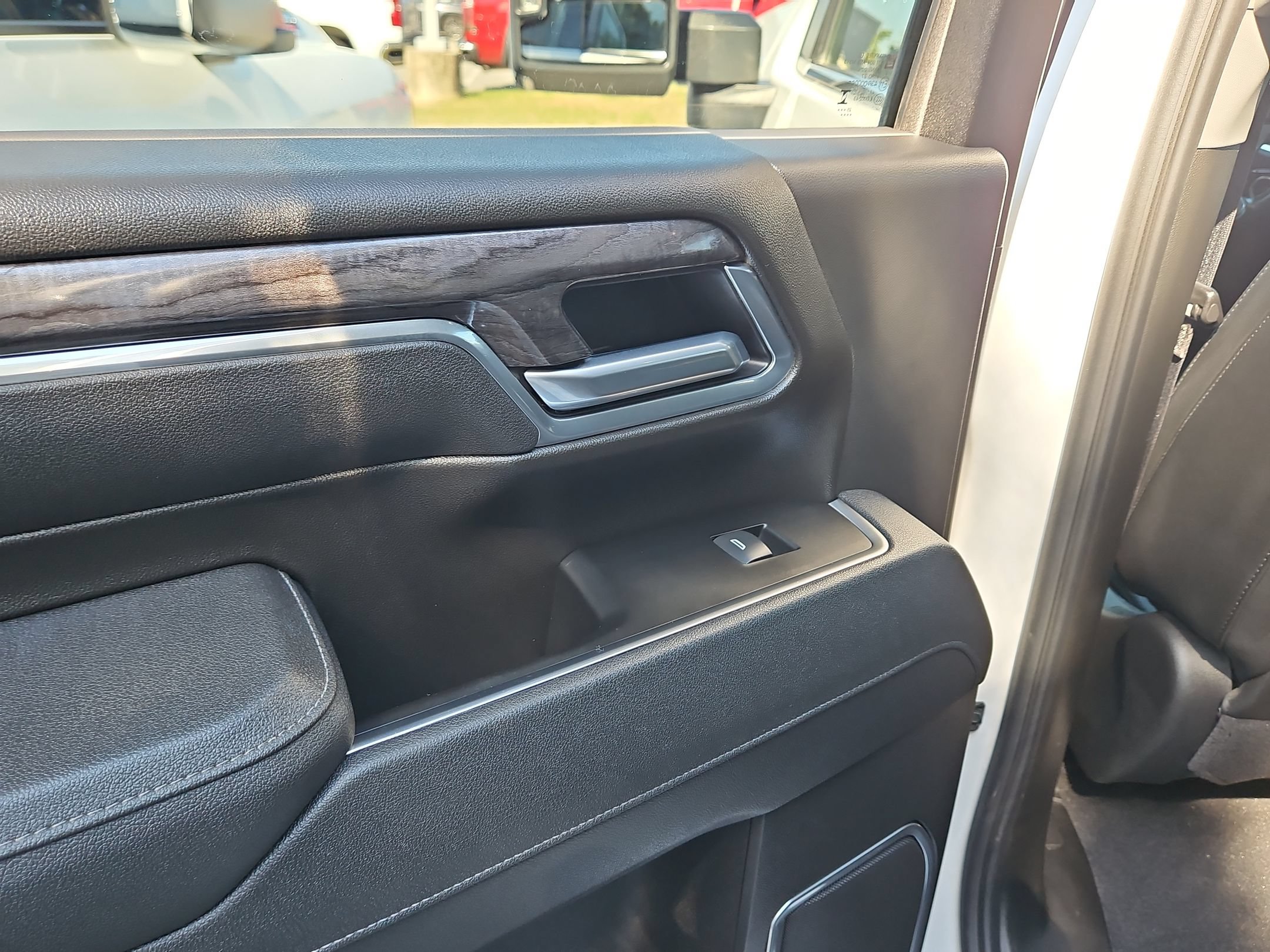 Used 2026 Chevrolet Silverado 2500 LTZ AWD/4WD image 35