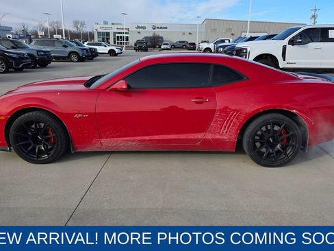Used 2013 Chevrolet Camaro SS w/ SS Performance Package image 2