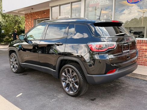 Used 2019 Jeep Compass High Altitude AWD/4WD image 2