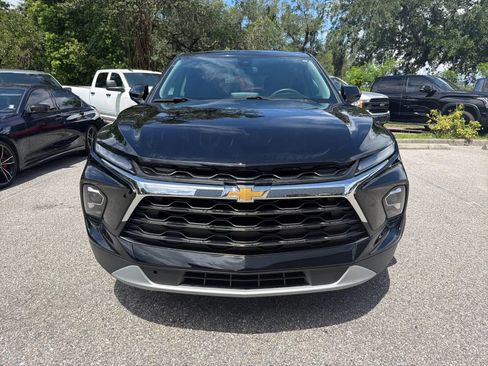 Used 2023 Chevrolet Blazer LT FWD image 4