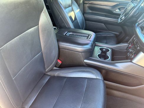 Used 2021 Chevrolet Tahoe LT image 32