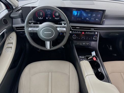 Used 2024 Hyundai Sonata SEL FWD image 17