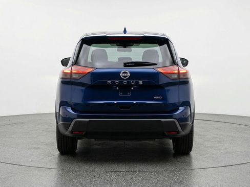 Used 2025 Nissan Rogue SV FWD image 7