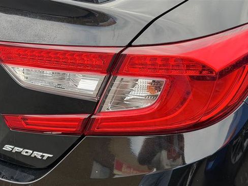 Used 2020 Honda Accord Sport image 14