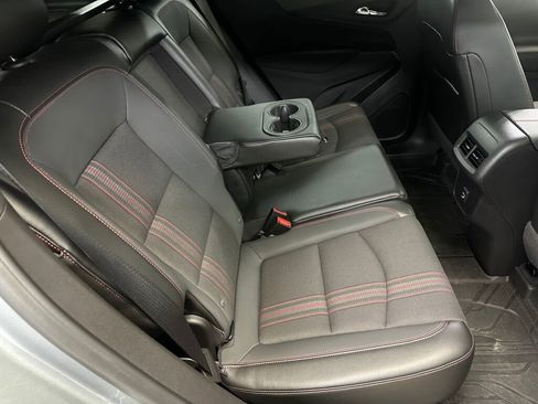 Certified 2023 Chevrolet Equinox RS w/ LPO, Floor Liner Package image 30