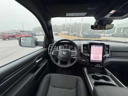 New 2026 RAM 1500 Big Horn AWD/4WD image 14
