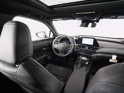 New 2026 Lexus UX 300h FWD image 14