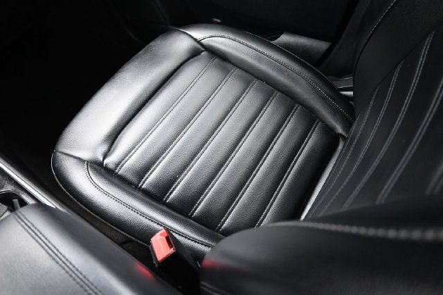 Used 2020 Ford Edge SEL FWD image 9