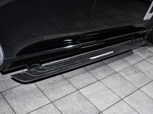 Used 2023 Land Rover Range Rover Autobiography AWD/4WD image 92