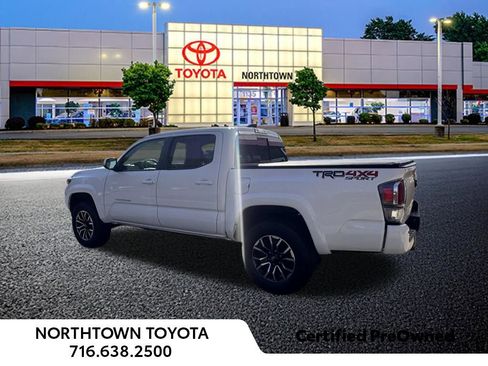 Used 2023 Toyota Tacoma TRD Sport w/ TRD Premium Sport Package AWD/4WD image 3