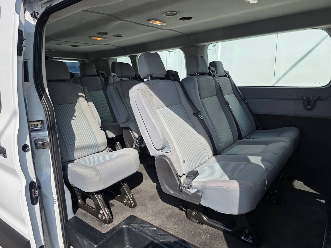 Used 2019 Ford Transit 350 XLT RWD image 15