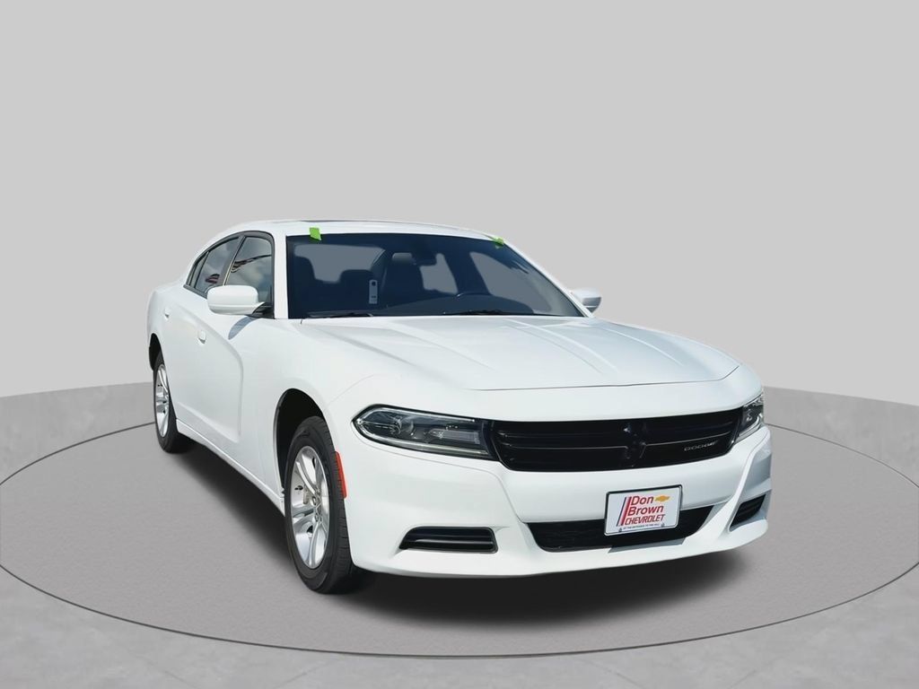 Used 2021 Dodge Charger SXT w/ Leather Interior Group RWD image 3
