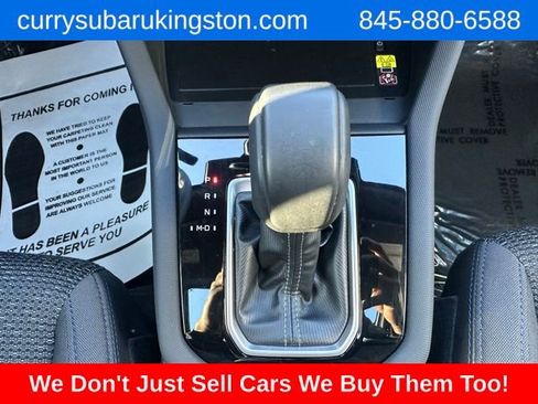 Used 2025 Subaru Forester Premium image 35
