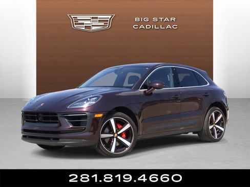 Used 2023 Porsche Macan S AWD/4WD image 1