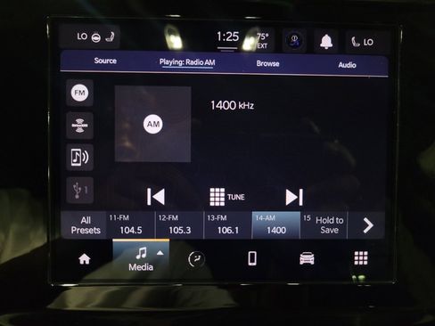 Used 2022 Jeep Grand Cherokee L Laredo w/ Luxury Tech Group I AWD/4WD image 25