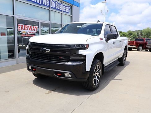 Used 2020 Chevrolet Silverado 1500 LT Trail Boss AWD/4WD image 6