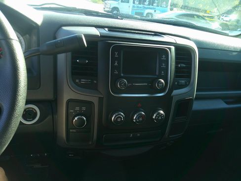 Used 2016 RAM 1500 Tradesman w/ Popular Equipment Group AWD/4WD image 12