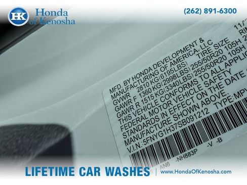 Certified 2025 Honda Pilot Sport image 29