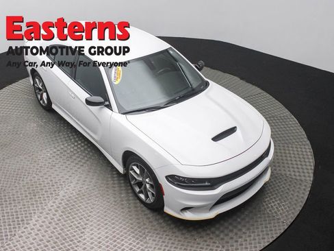 Used 2023 Dodge Charger GT image 3