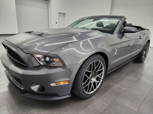 Used 2011 Ford Mustang Shelby GT500 w/ SVT Performance Pkg RWD image 58