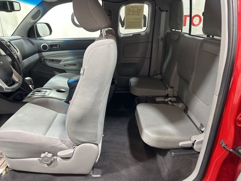 Used 2013 Toyota Tacoma 4x4 Access Cab image 20