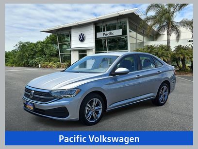Used 2024 Volkswagen Jetta SE