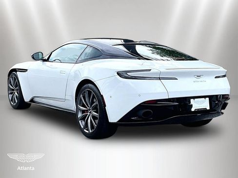 Used 2019 Aston Martin DB11 Coupe RWD image 10