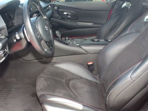Used 2022 Toyota Supra RWD image 19