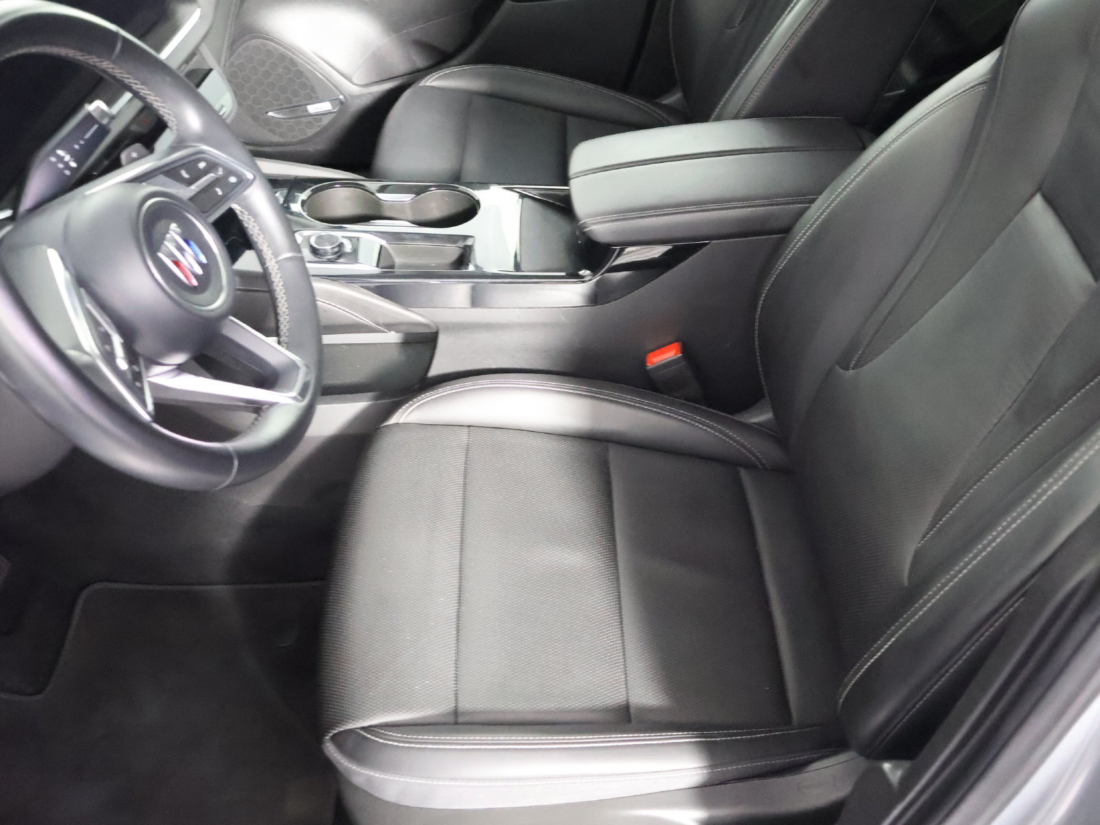 Used 2024 Buick Envision Preferred AWD/4WD image 26