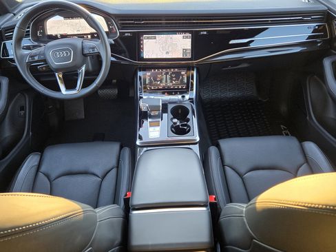 Used 2025 Audi Q7 3.0T Prestige w/ Prestige Package image 14