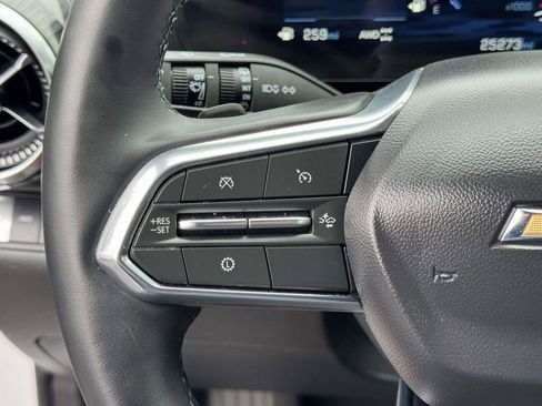 Used 2025 Chevrolet Equinox LT AWD/4WD image 10