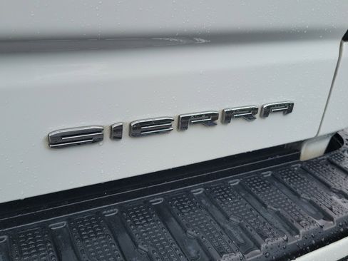 Used 2024 GMC Sierra 1500 Denali w/ Denali Reserve Package AWD/4WD image 6