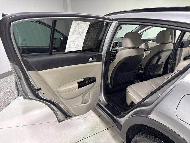 Used 2020 Kia Sportage EX w/ Option Group 15 AWD/4WD image 25