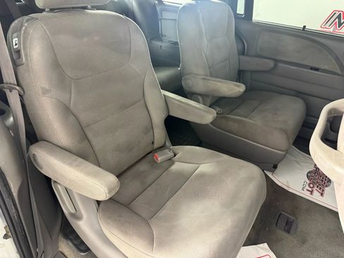 Used 2010 Honda Odyssey EX image 33