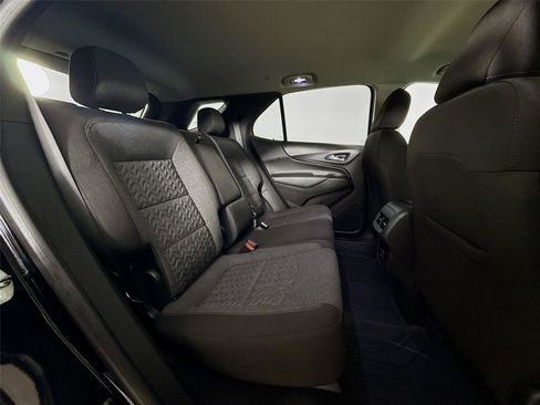 Used 2024 Chevrolet Equinox LT image 27