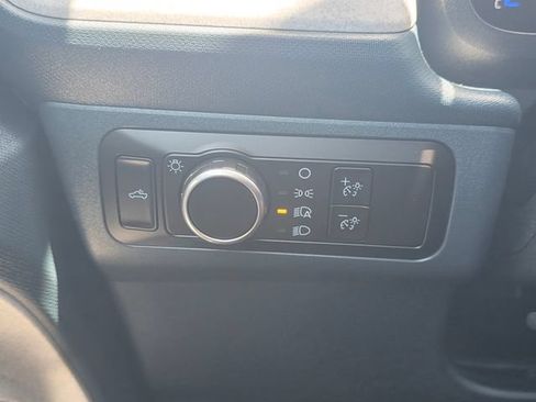 Used 2025 Ford Maverick XLT w/ XLT Luxury Package AWD/4WD image 24