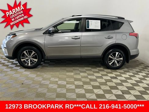 Used 2018 Toyota RAV4 XLE w/ Plus Extra Value Package AWD/4WD image 6