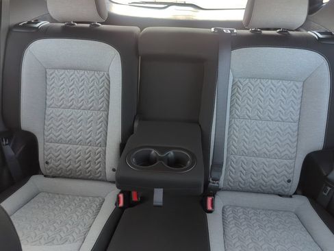 Certified 2024 Chevrolet Equinox LS FWD image 29