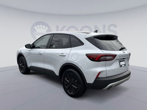 Used 2025 Ford Escape Active image 2