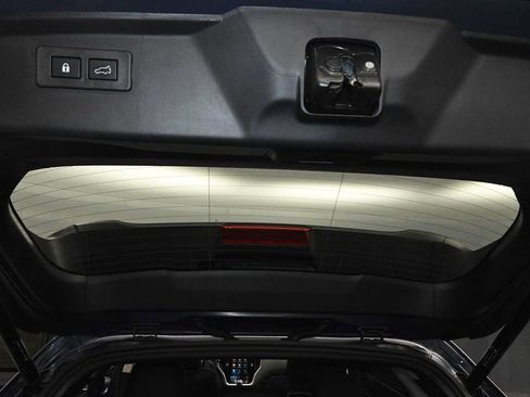 Used 2025 Subaru Outback Onyx Edition AWD/4WD image 12