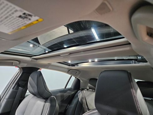 Used 2025 Toyota Prius Limited w/ Limited Premium Package image 25